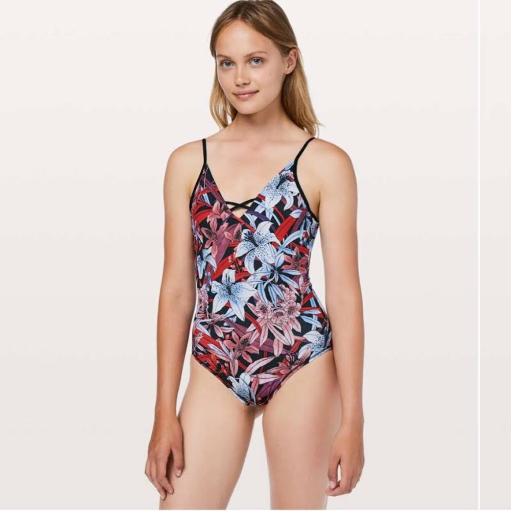 Lululemon Shoreline One Piece - Picture 2 of 3